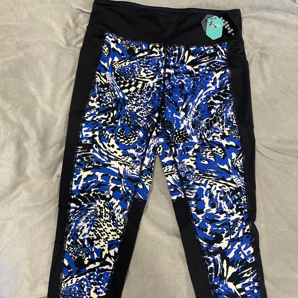 Lularoe RISE Fearless Capris 1X NWT